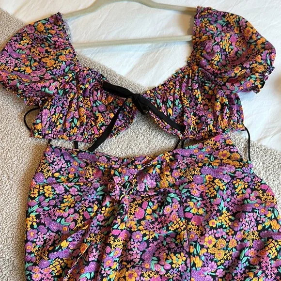 For Love & Lemons floral set🌸 - Picture 3 of 4